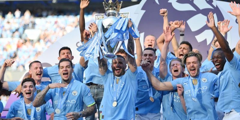 Manchester City đang là tập thể sở hữu sức mạnh tuyệt đối 