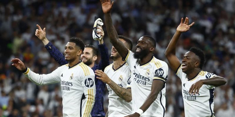 Los Blancos tham vọng thống trị bóng đá trong nhiều năm tới