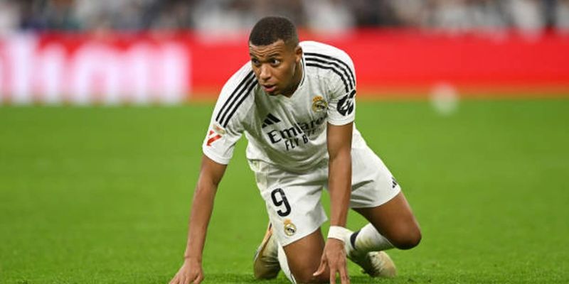 Mbappe gặp vấn đề về lối chơi 